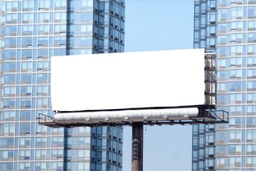 perbedaan videotron dan billboard